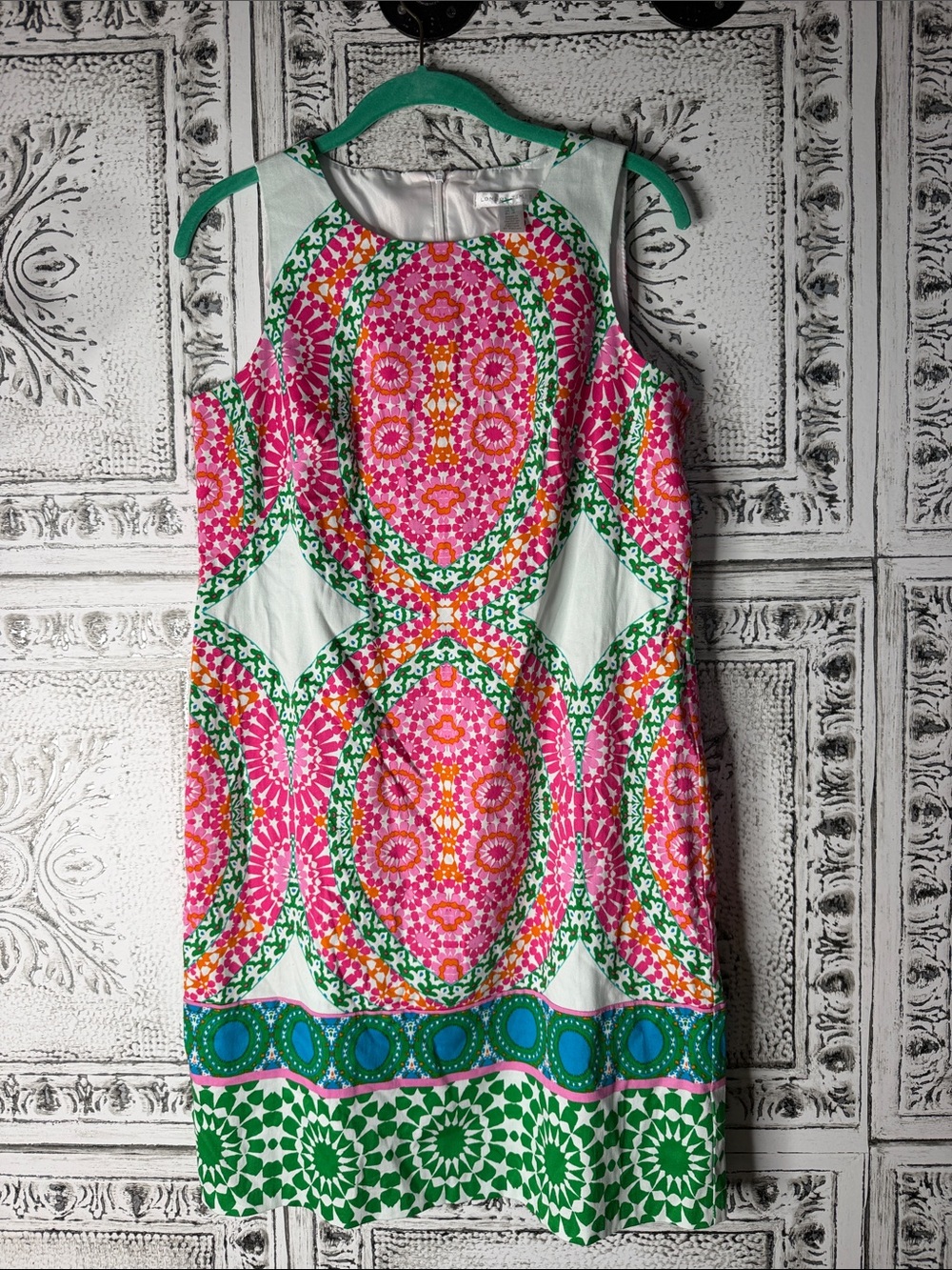 Women’s Sleeveless Patterned Shift Dress - Pink & Green